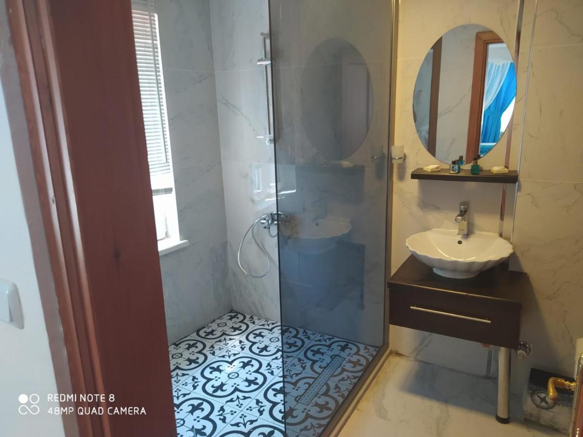 Mavi Inci Park Otel Erdek Exteriör bild