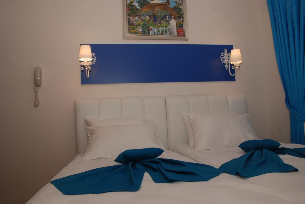Mavi Inci Park Otel Erdek Rum bild